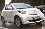 TOYOTA IQ