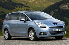 PEUGEOT 5008 CONFORT 1.6 VTi  120CV